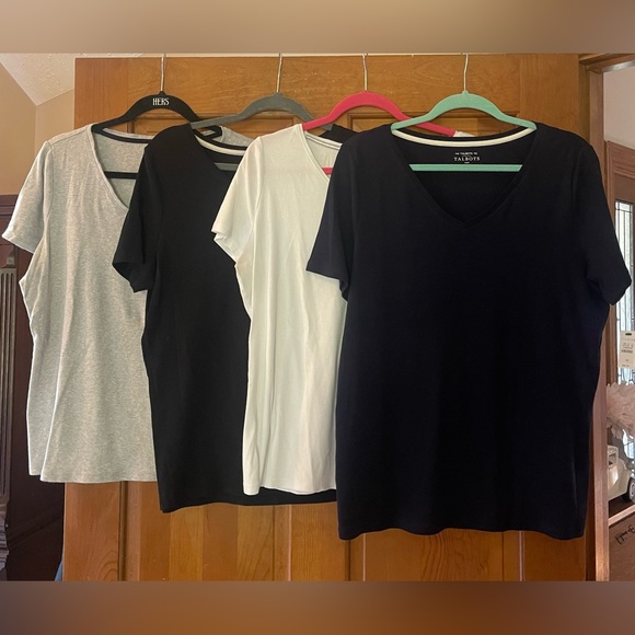 Talbots Tops - Talbots V Neck Short Sleeve T Shirt Lot 1X